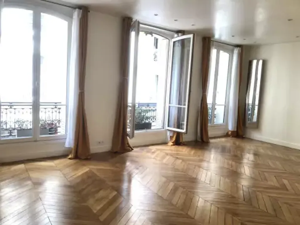 Achat appartement à vendre 3 pièces 73 m² - Paris 4ème arrondissement