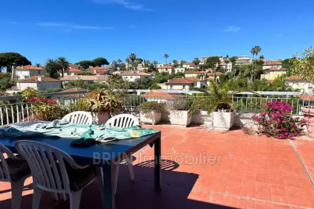 Achat appartement à vendre 4 pièces 108 m² - Antibes