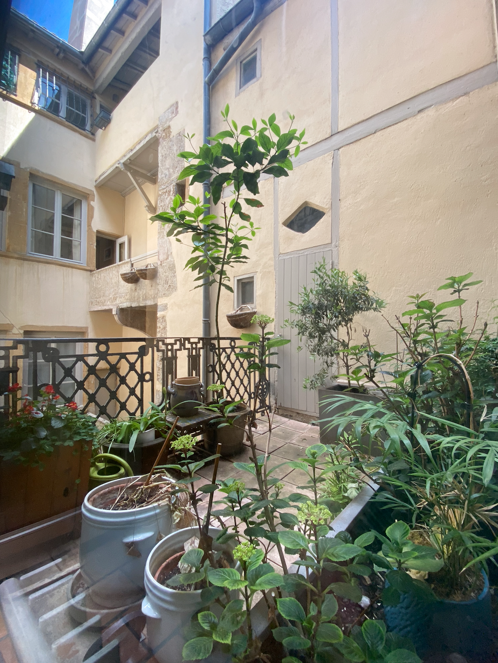 Achat appartement à vendre 2 pièces 99 m² - Lyon 2ème arrondissement