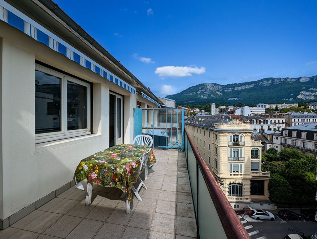 Achat appartement à vendre 3 pièces 69 m² - Aix-les-Bains