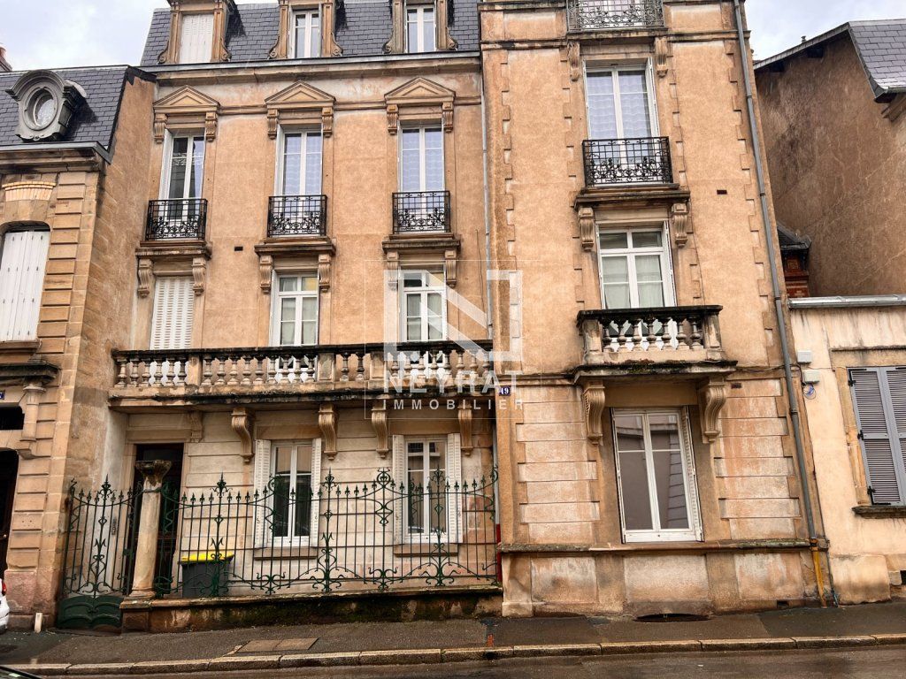 Achat appartement à vendre 4 pièces 121 m² - Autun