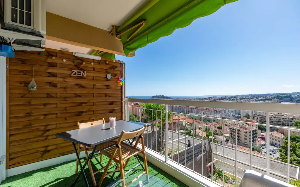 Achat appartement à vendre 2 pièces 43 m² - Nice