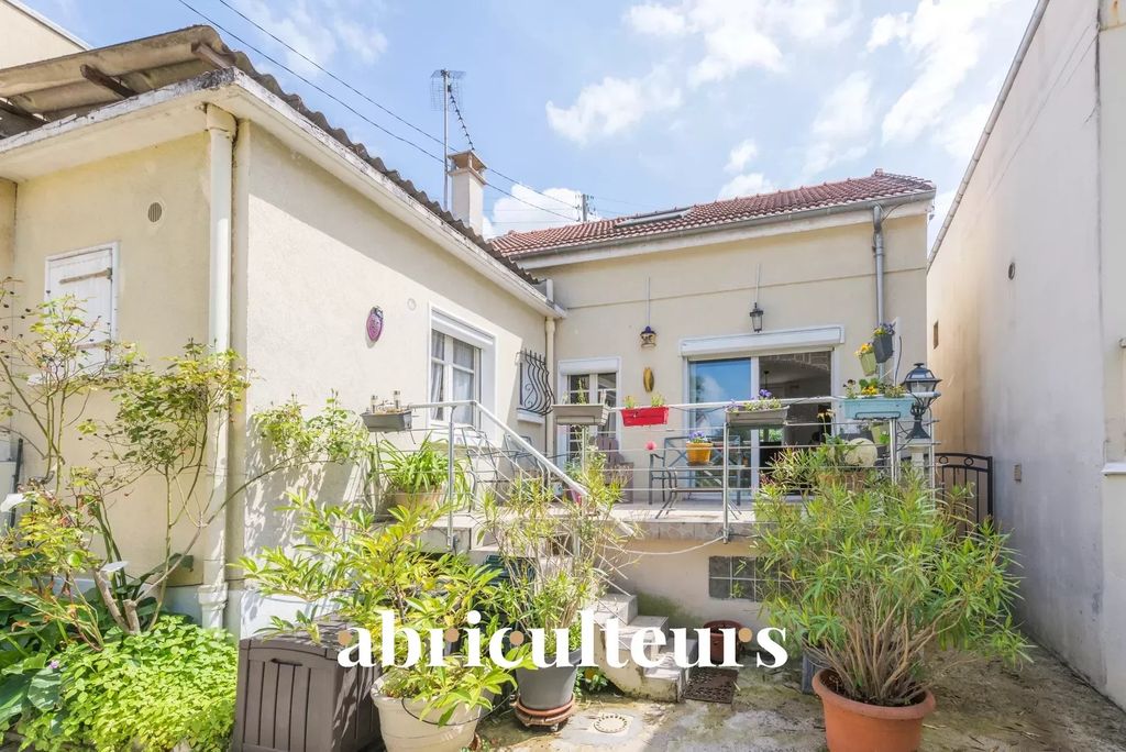 Achat maison à vendre 3 chambres 89 m² - Houilles