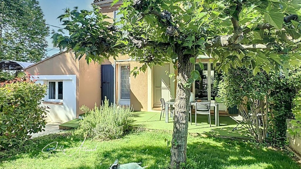 Achat maison à vendre 4 chambres 108 m² - Venelles