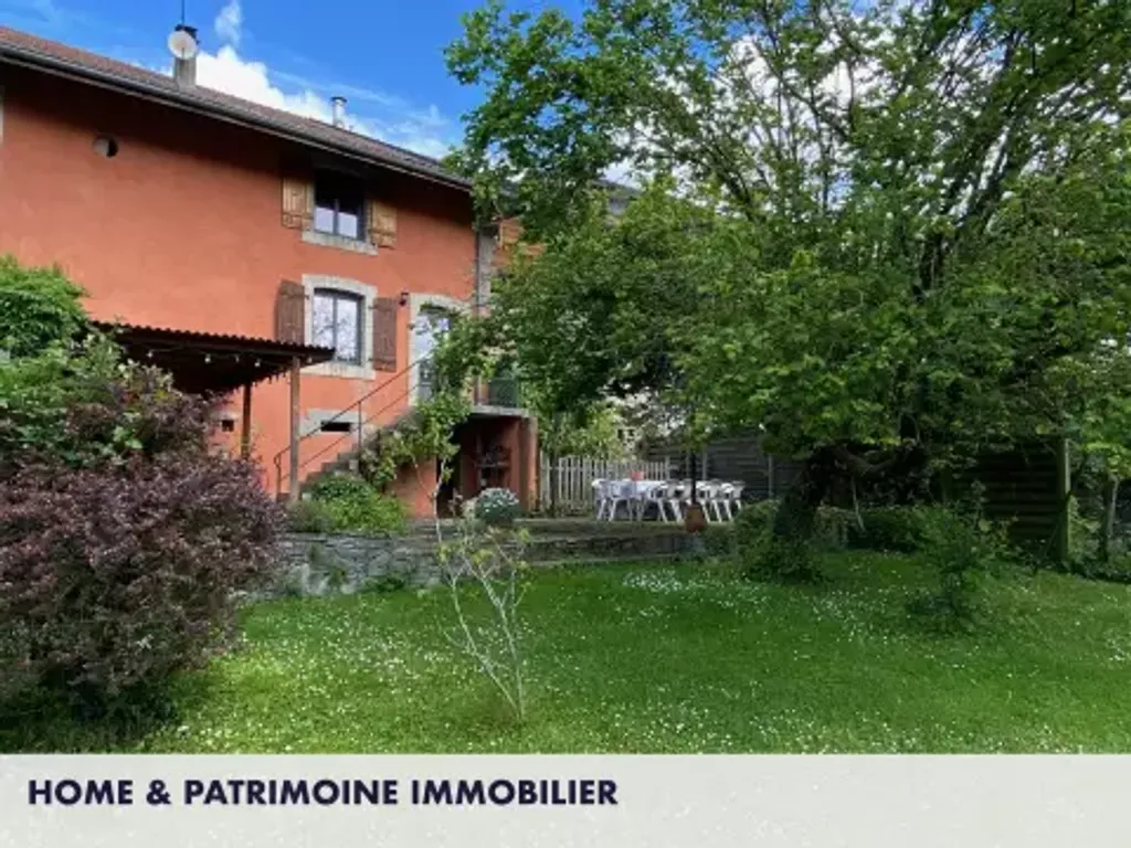 Achat maison à vendre 5 chambres 153 m² - Margencel