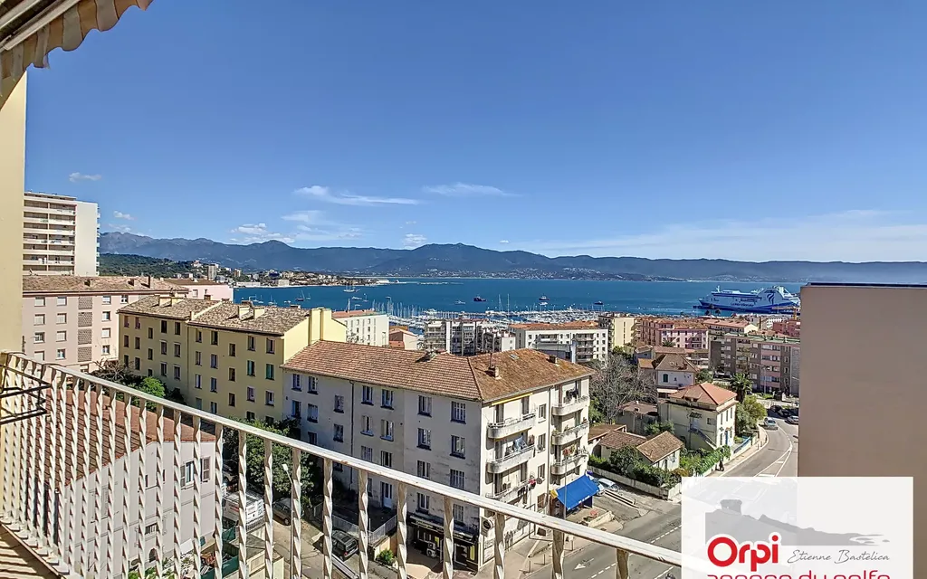 Achat appartement à vendre 4 pièces 87 m² - Ajaccio