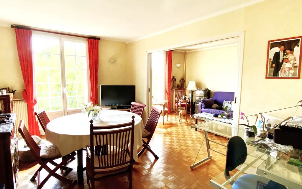 Achat appartement à vendre 3 pièces 69 m² - Versailles