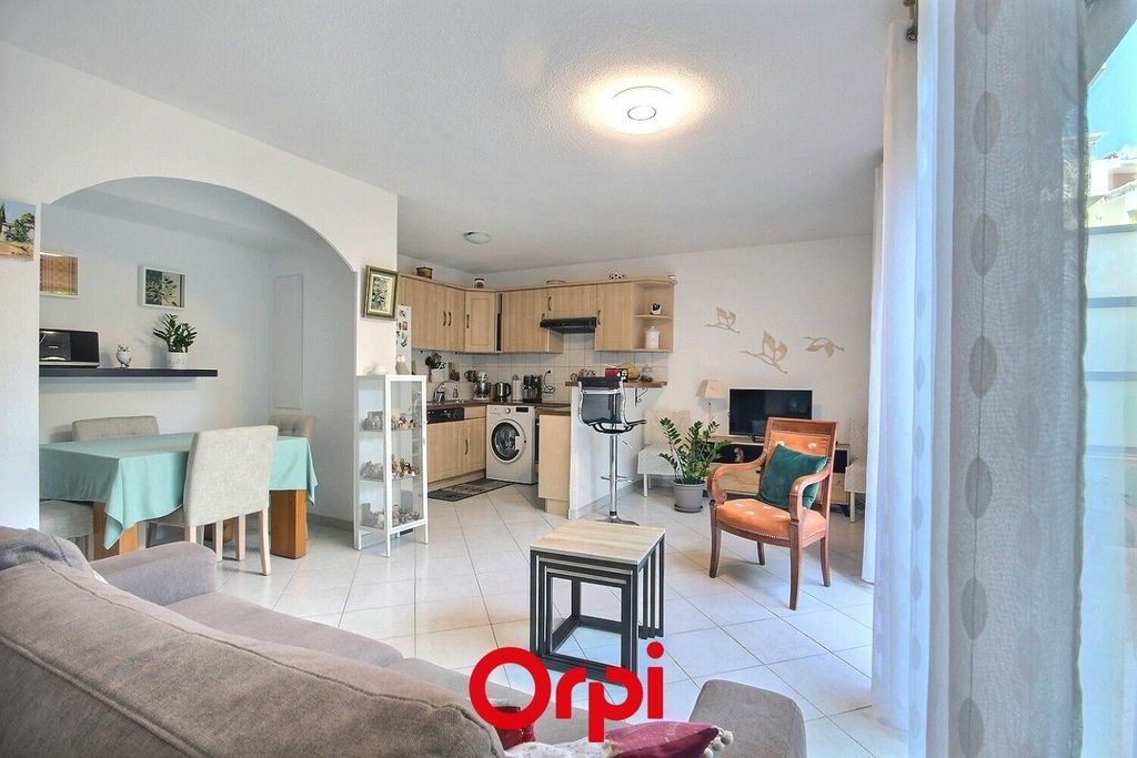 Achat appartement à vendre 2 pièces 43 m² - Marseille 12ème arrondissement