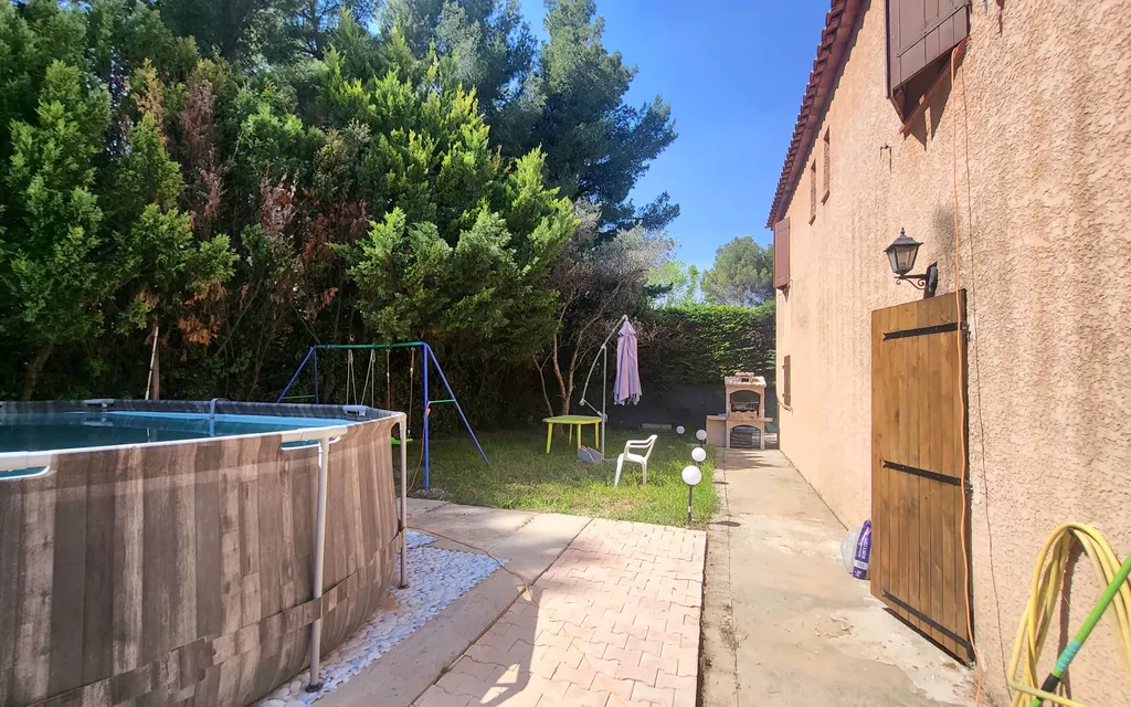 Achat maison à vendre 4 chambres 142 m² - Avignon