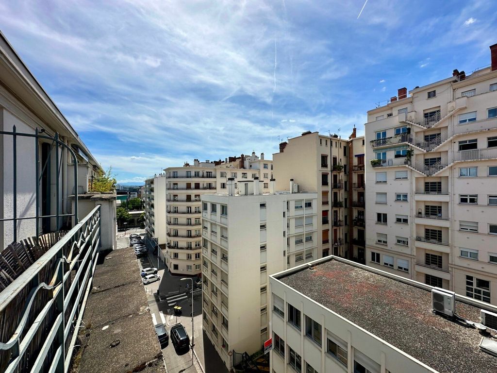 Achat appartement à vendre 2 pièces 49 m² - Lyon 7ème arrondissement