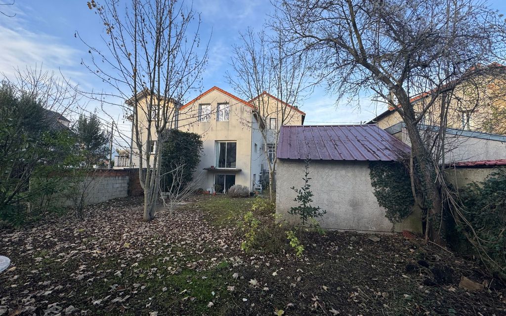 Achat maison à vendre 5 chambres 170 m² - Chelles