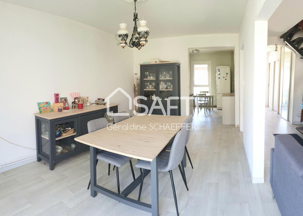 Achat maison à vendre 4 chambres 120 m² - Caissargues