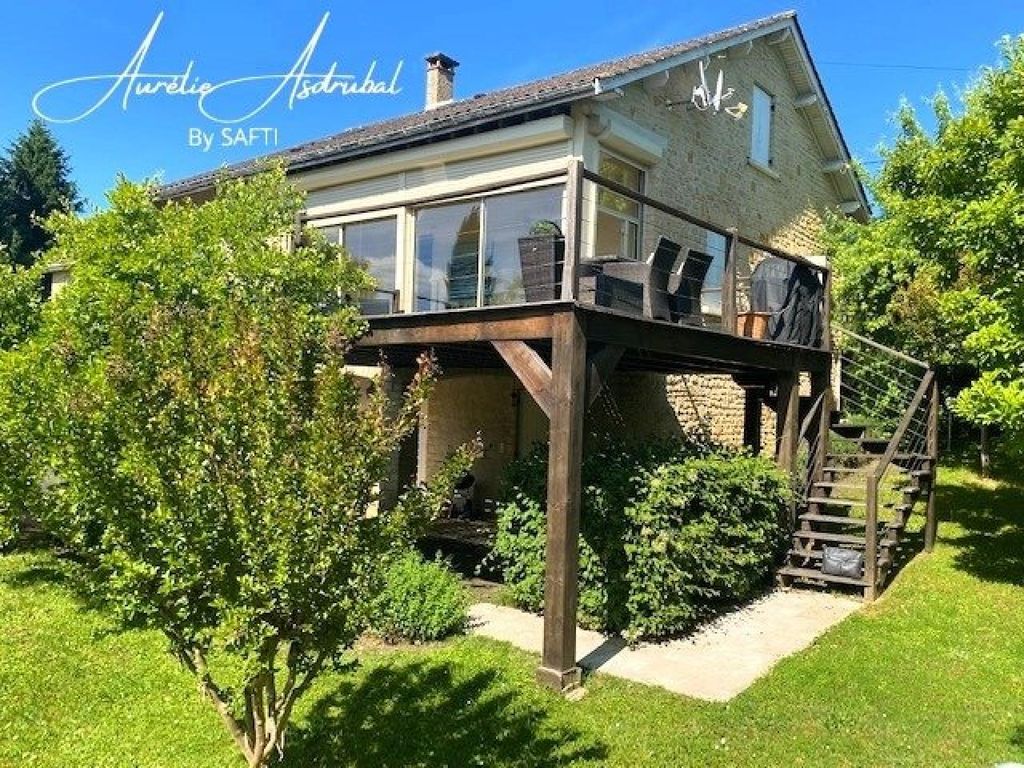 Achat maison à vendre 4 chambres 192 m² - Sarlat-la-Canéda