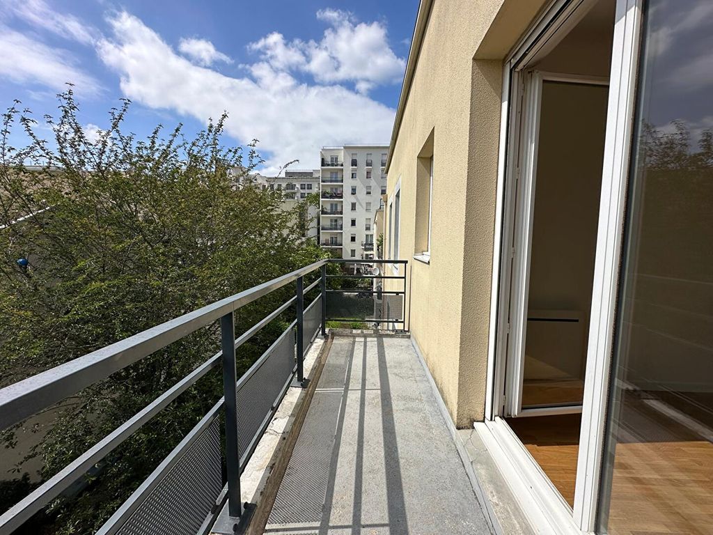 Achat appartement à vendre 3 pièces 59 m² - Saint-Ouen