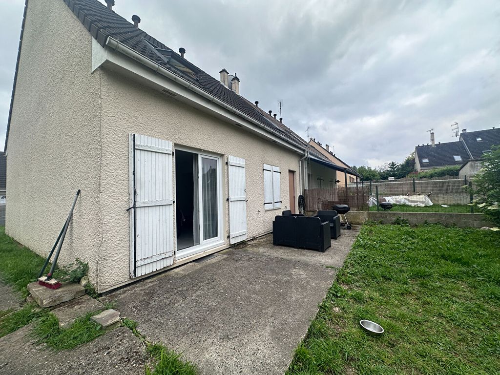 Achat maison à vendre 3 chambres 90 m² - Goussainville