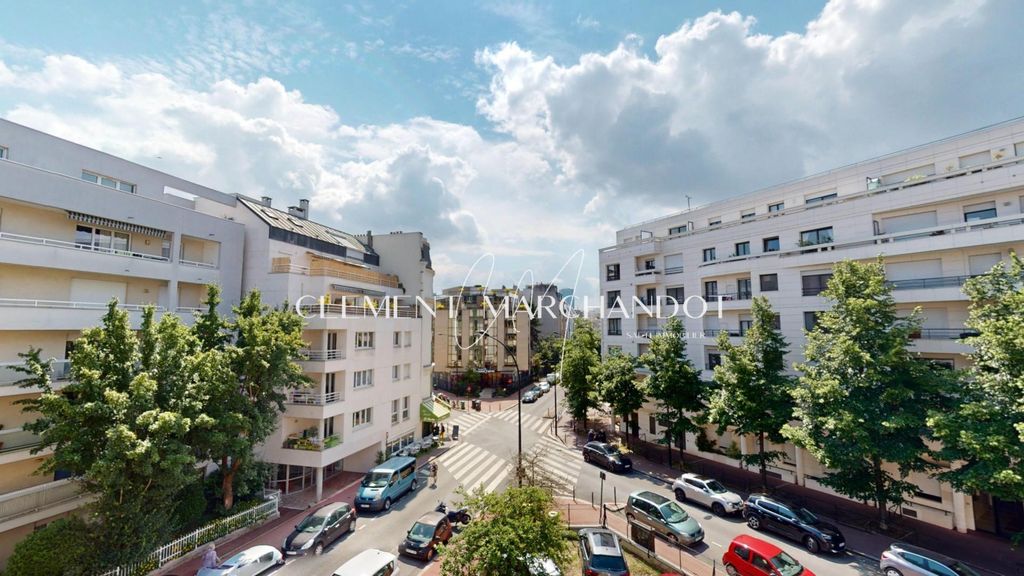 Achat appartement à vendre 2 pièces 51 m² - Levallois-Perret