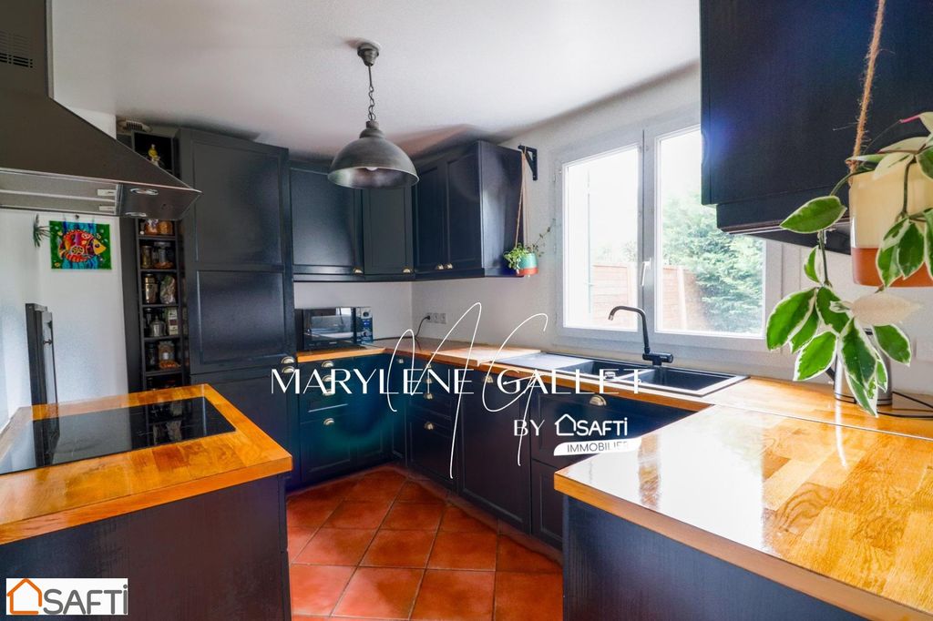 Achat maison à vendre 4 chambres 130 m² - Achères