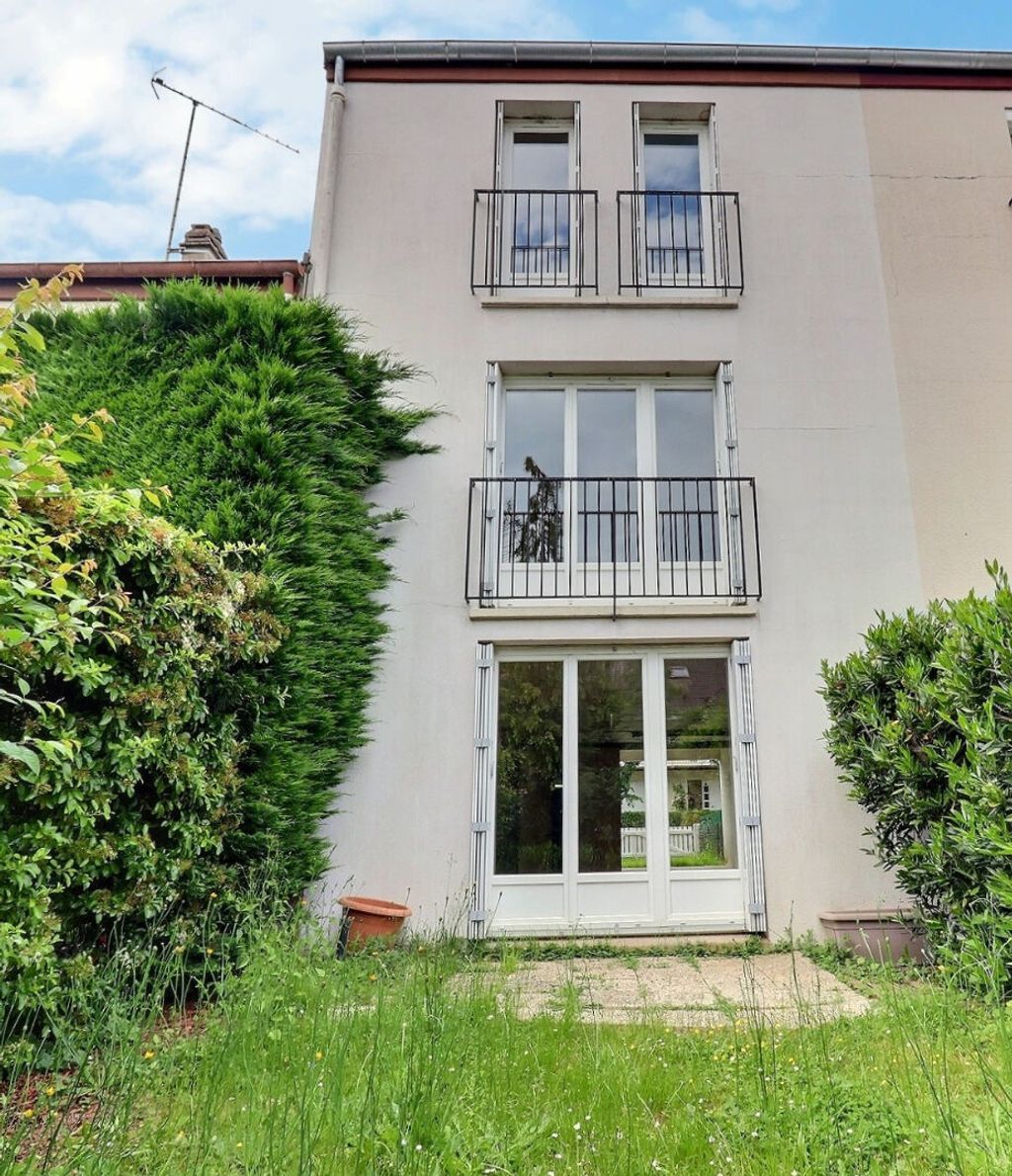 Achat maison à vendre 3 chambres 90 m² - Rambouillet