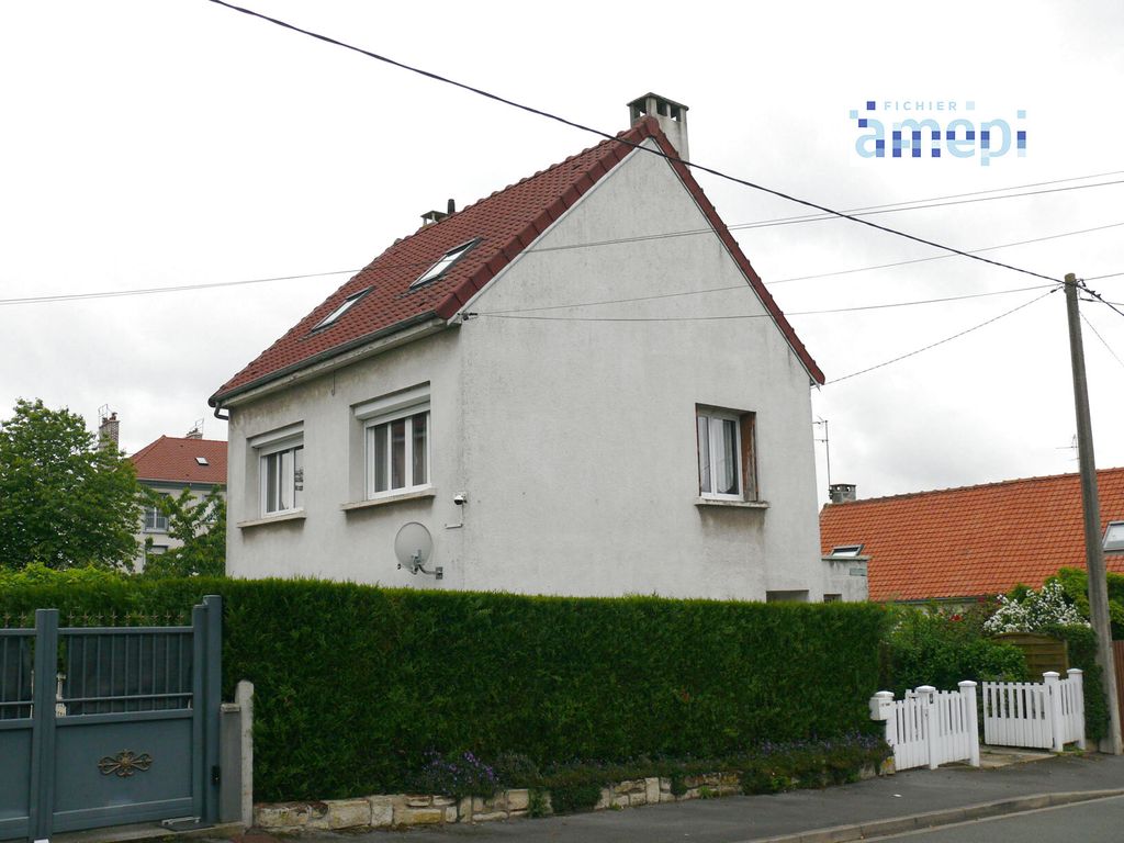 Achat maison à vendre 4 chambres 110 m² - Amiens