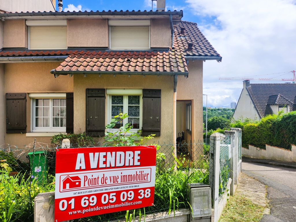 Achat maison à vendre 3 chambres 116 m² - Savigny-sur-Orge