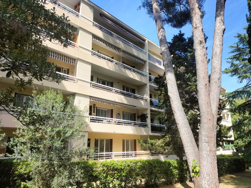 Achat appartement à vendre 4 pièces 68 m² - Toulon