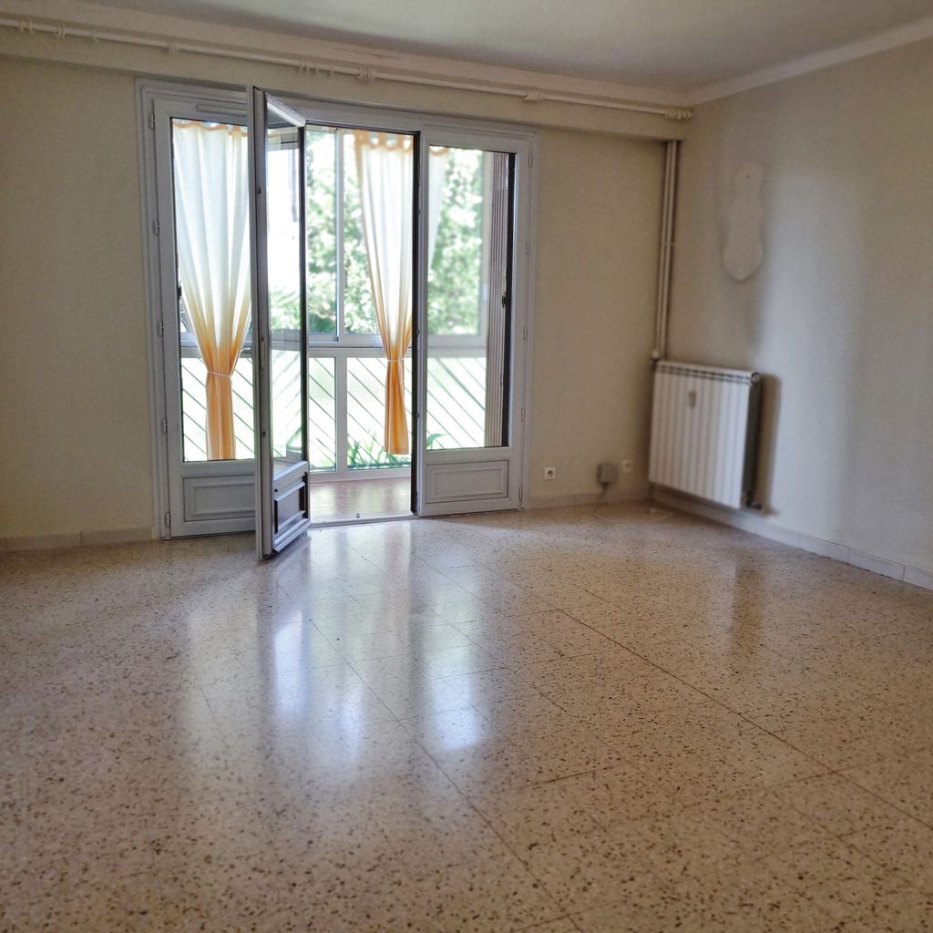 Achat appartement à vendre 3 pièces 78 m² - Six-Fours-les-Plages