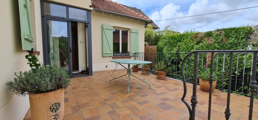 Achat maison à vendre 4 chambres 130 m² - Bures-sur-Yvette