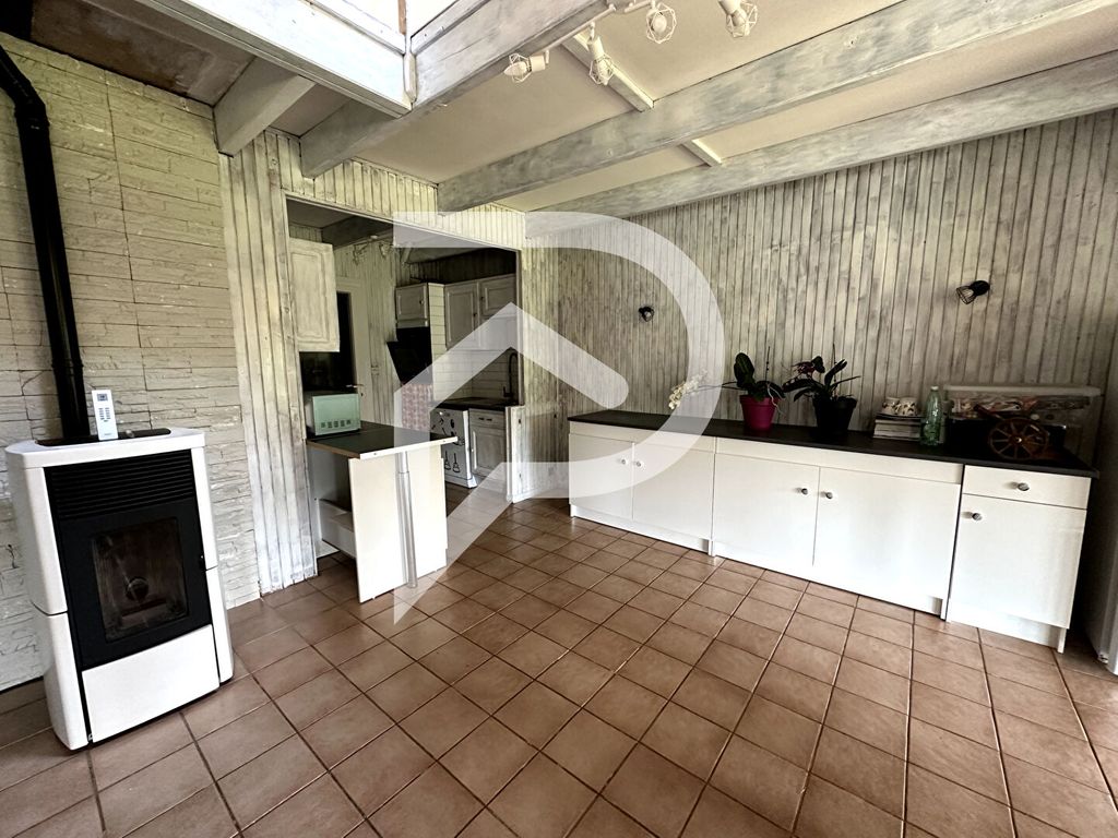 Achat maison à vendre 2 chambres 94 m² - Freneuse-sur-Risle