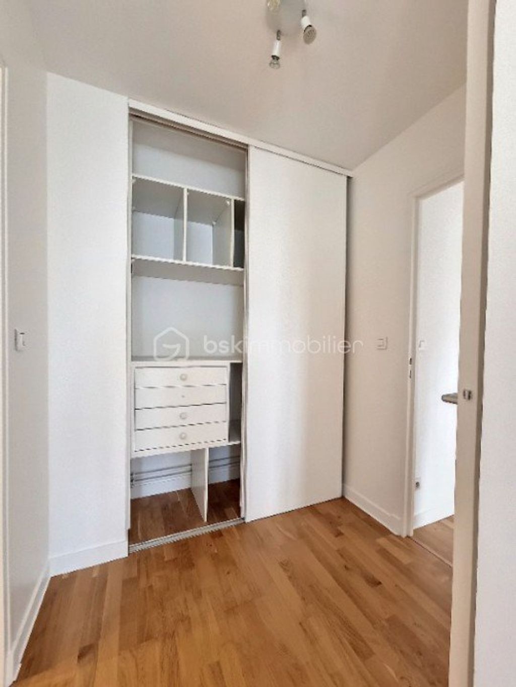 Achat appartement 4 pièce(s) Chelles