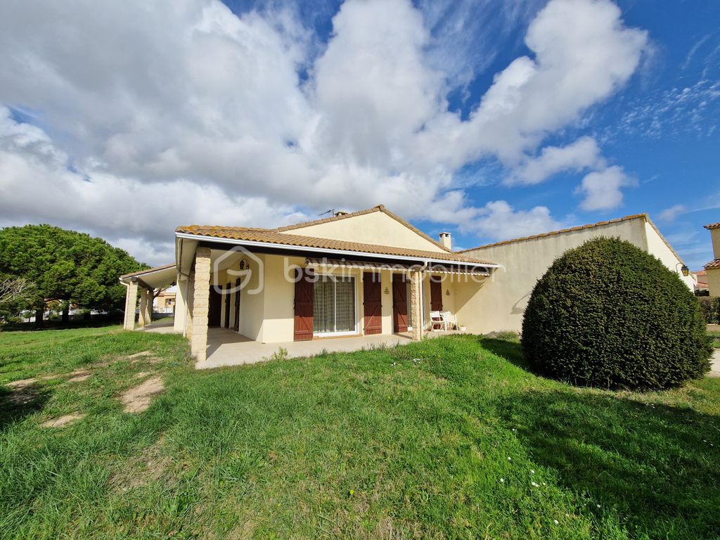 Achat maison à vendre 3 chambres 156 m² - Agde