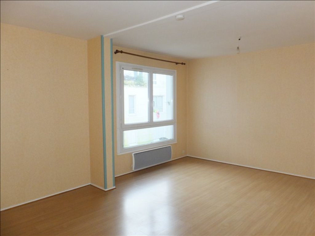 Achat appartement à vendre 4 pièces 88 m² - Montigny-le-Bretonneux