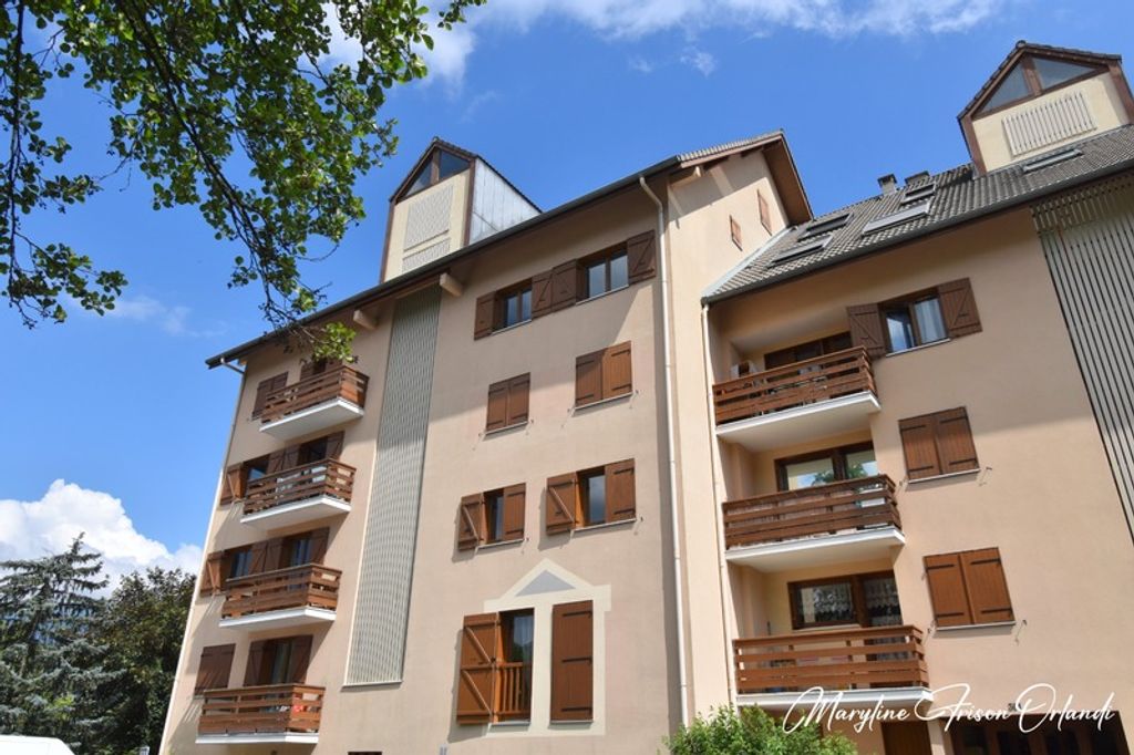 Achat appartement à vendre 4 pièces 80 m² - La Motte-Servolex