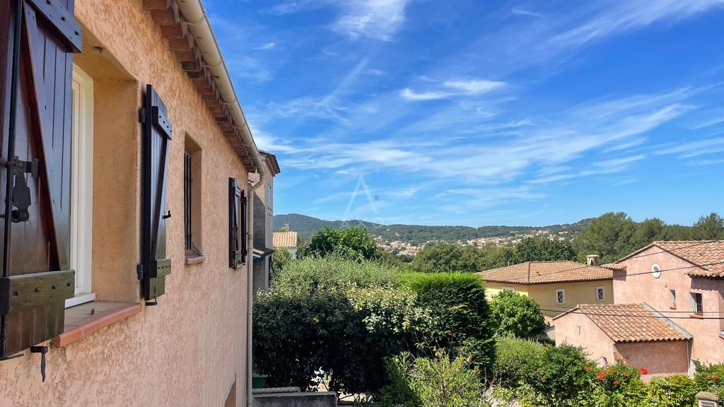 Achat maison à vendre 3 chambres 122 m² - La Seyne-sur-Mer