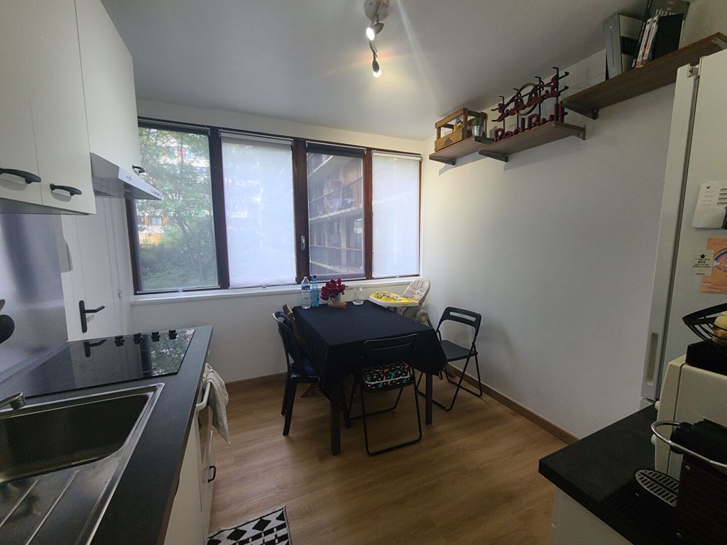 Achat appartement à vendre 3 pièces 54 m² - Fontenay-le-Fleury