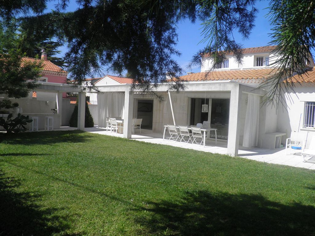 Achat maison à vendre 3 chambres 160 m² - Martigues