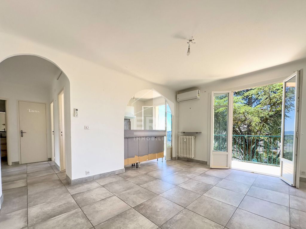 Achat appartement à vendre 4 pièces 65 m² - Grasse