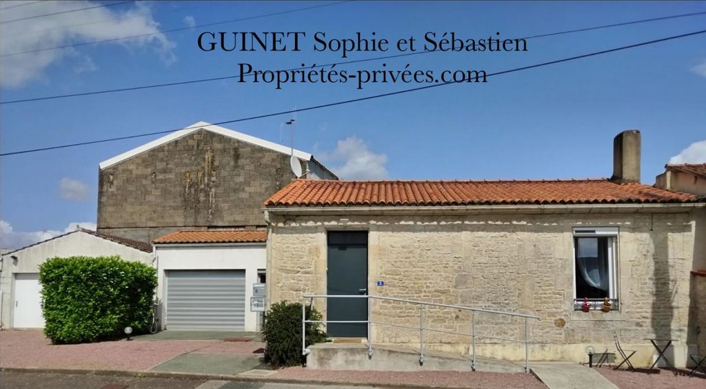 Achat maison à vendre 1 chambre 100 m² - Luçon