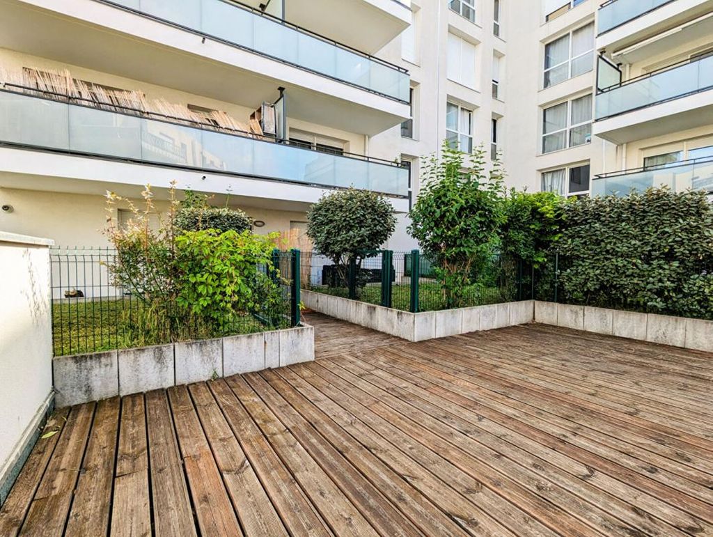 Achat appartement à vendre 2 pièces 42 m² - Bron