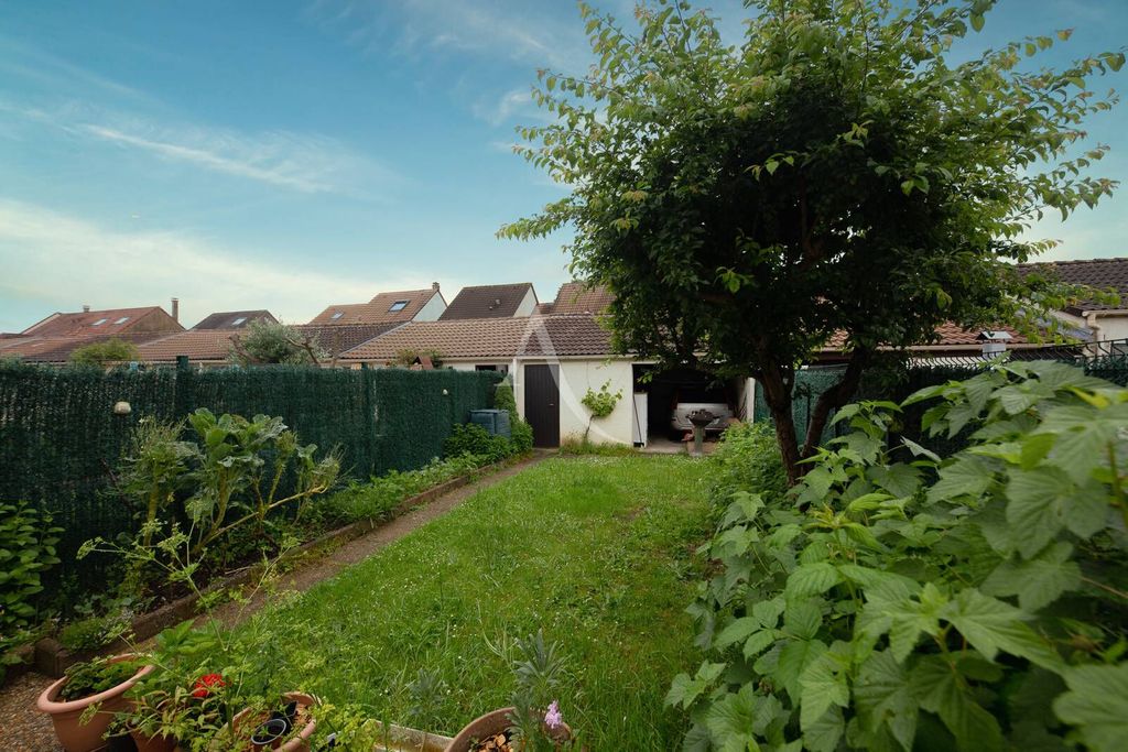 Achat maison à vendre 3 chambres 74 m² - Pontault-Combault