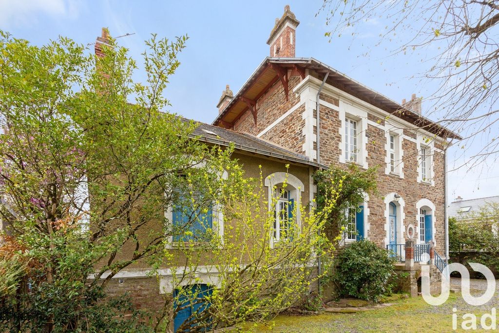 Achat maison à vendre 5 chambres 270 m² - Sainte-Luce-sur-Loire