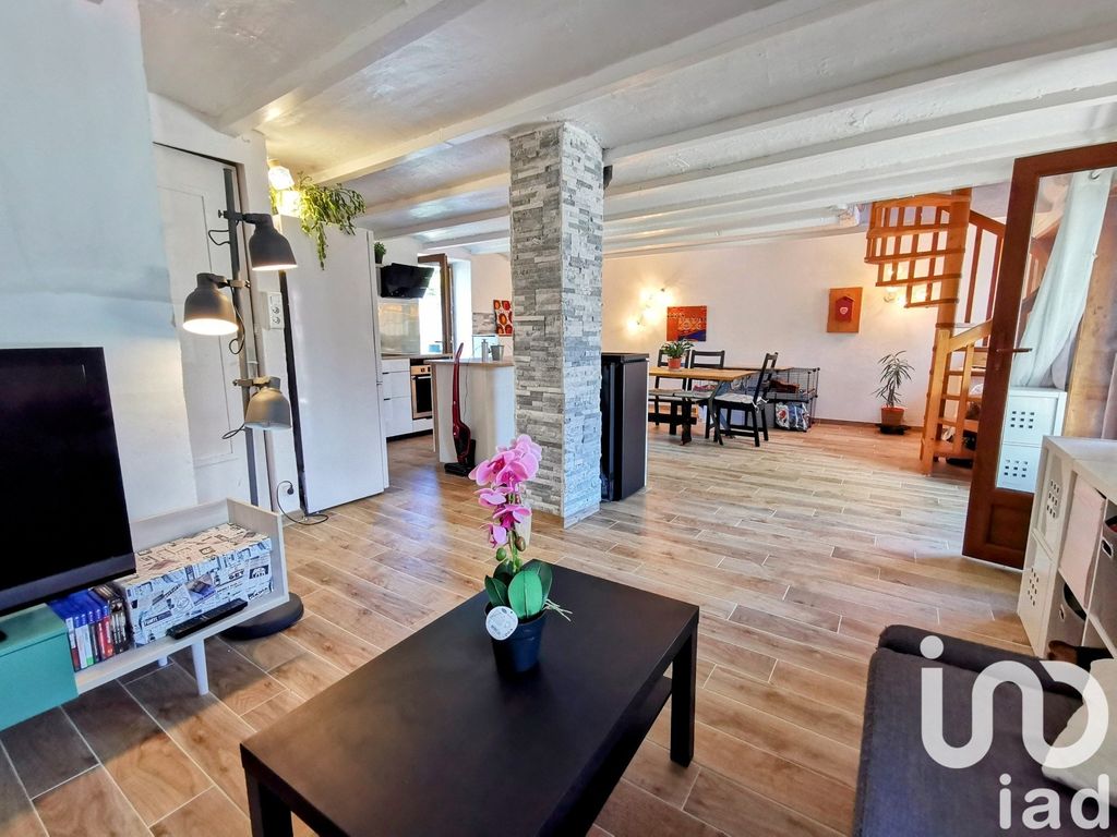 Achat maison à vendre 3 chambres 147 m² - Saint-Barthélemy-de-Séchilienne