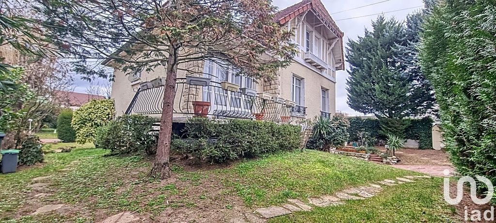 Achat maison à vendre 5 chambres 122 m² - Taverny