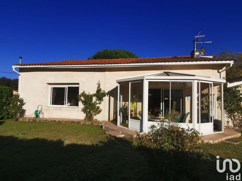 Achat maison à vendre 3 chambres 103 m² - Saint-Girons-d'Aiguevives