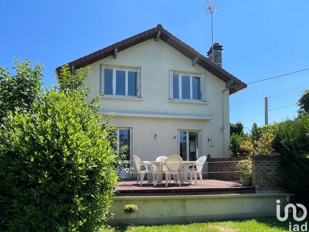 Achat maison à vendre 4 chambres 119 m² - Sucy-en-Brie