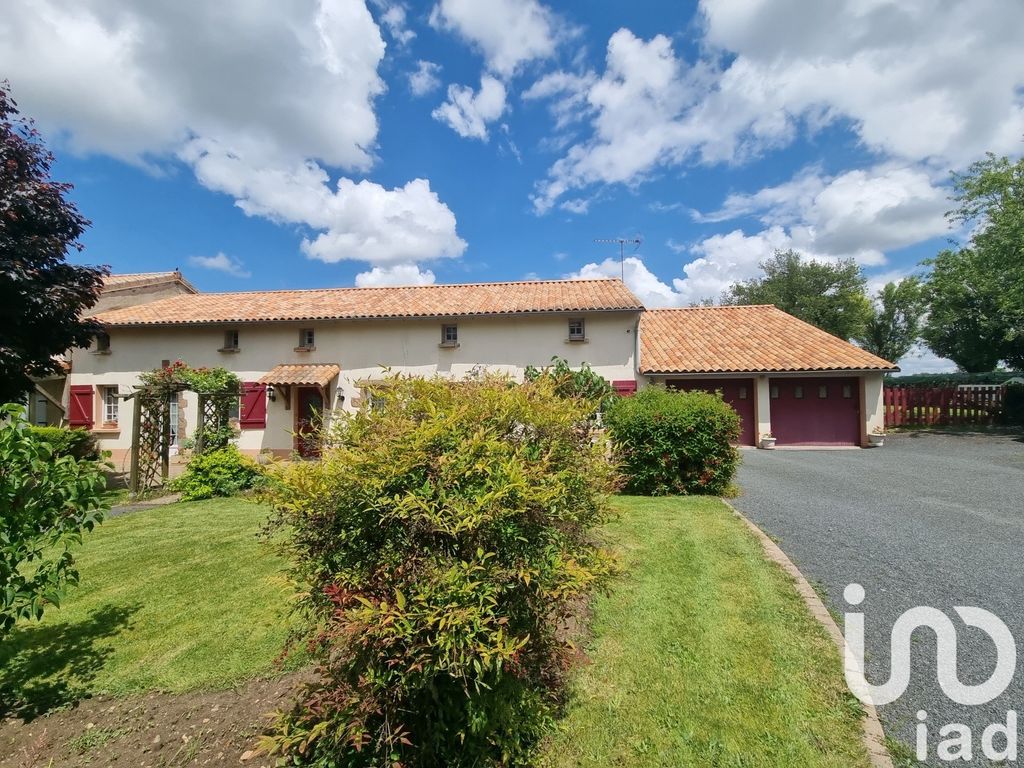 Achat maison à vendre 4 chambres 137 m² - Trémentines