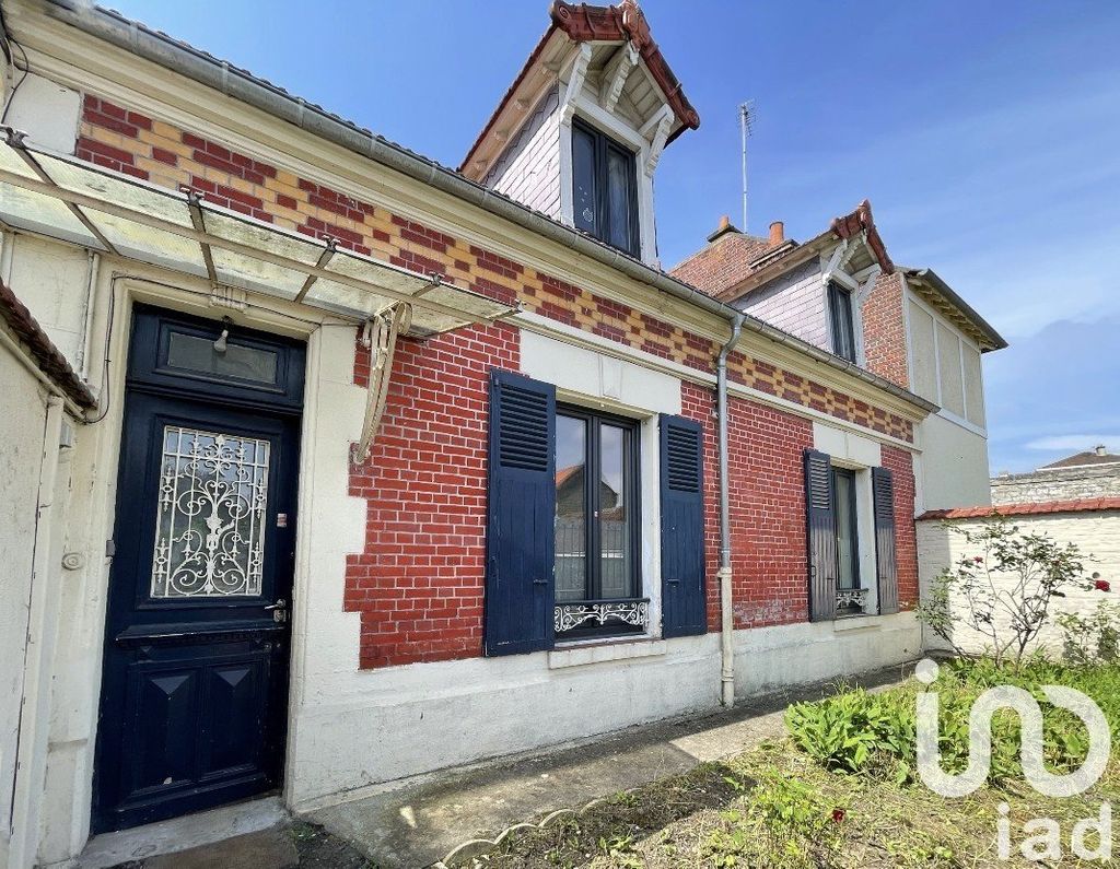 Achat maison à vendre 5 chambres 145 m² - Compiègne