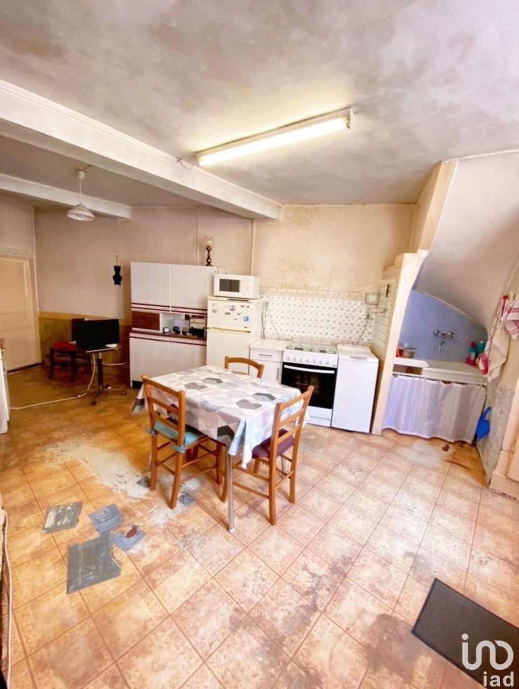 Achat maison à vendre 2 chambres 100 m² - Moulins-la-Marche