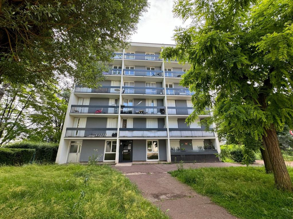 Achat appartement à vendre 3 pièces 71 m² - Roissy-en-Brie