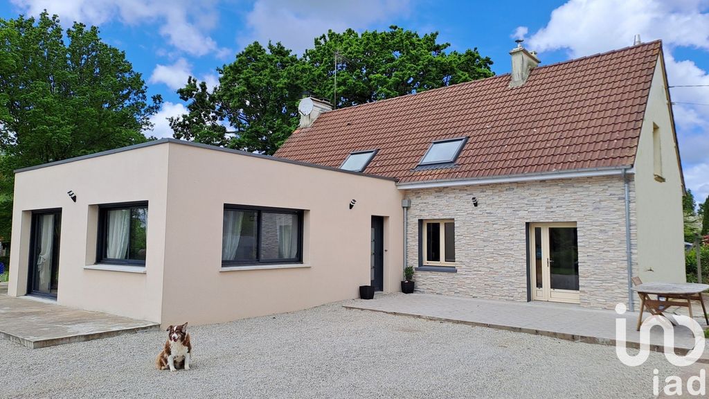 Achat maison à vendre 4 chambres 234 m² - Saint-Sauveur-le-Vicomte