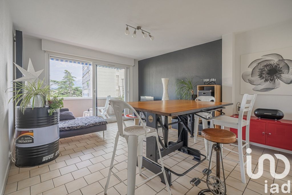 Achat appartement à vendre 5 pièces 88 m² - Voiron